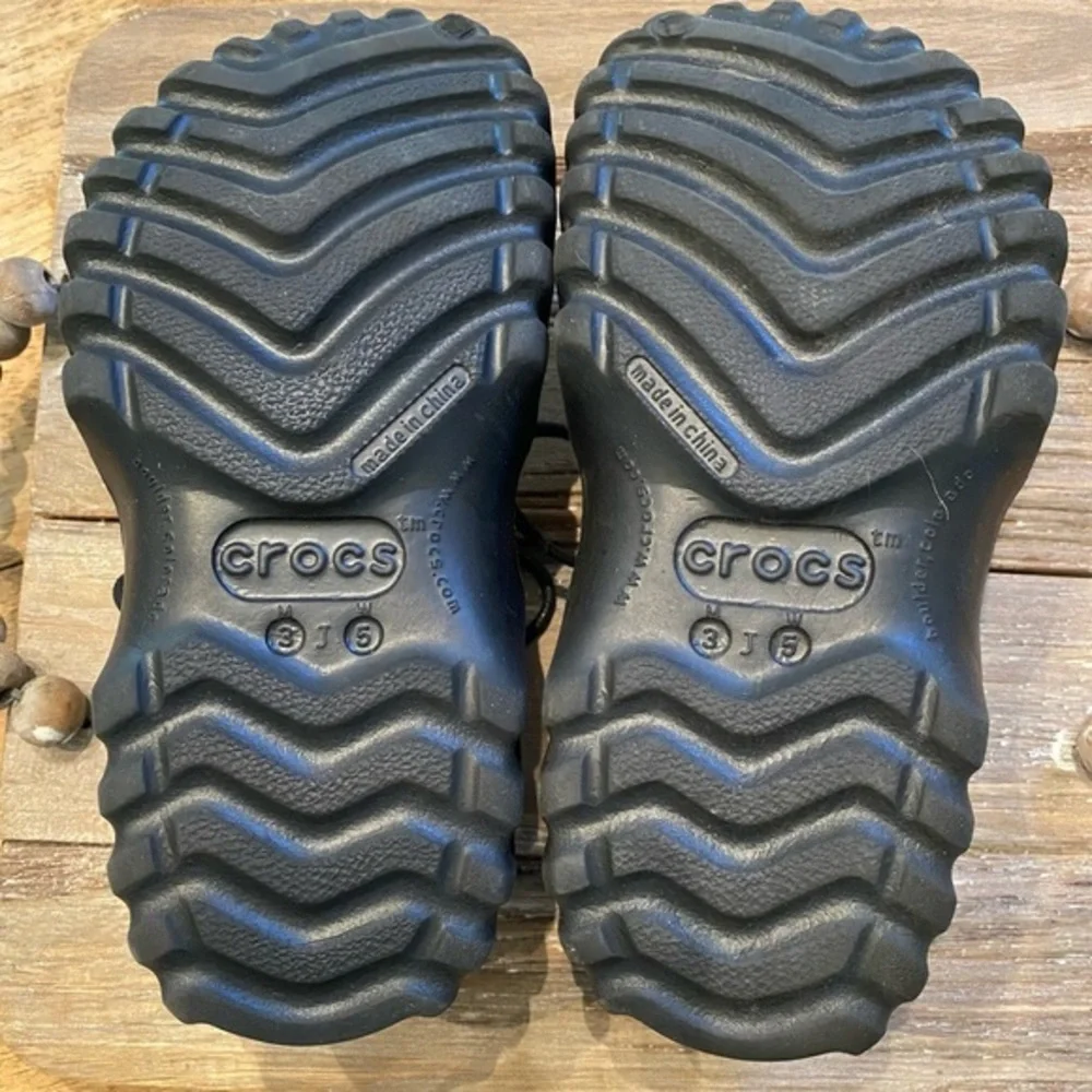 Crocs Axle Lace Up Black on‎ Black Men’s 3 Women’s 5 Leather Upper Duck Shoes